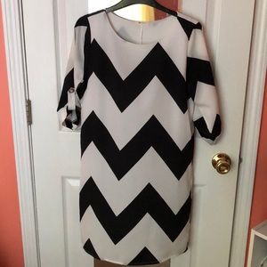 Everly brand boutique chevron dress